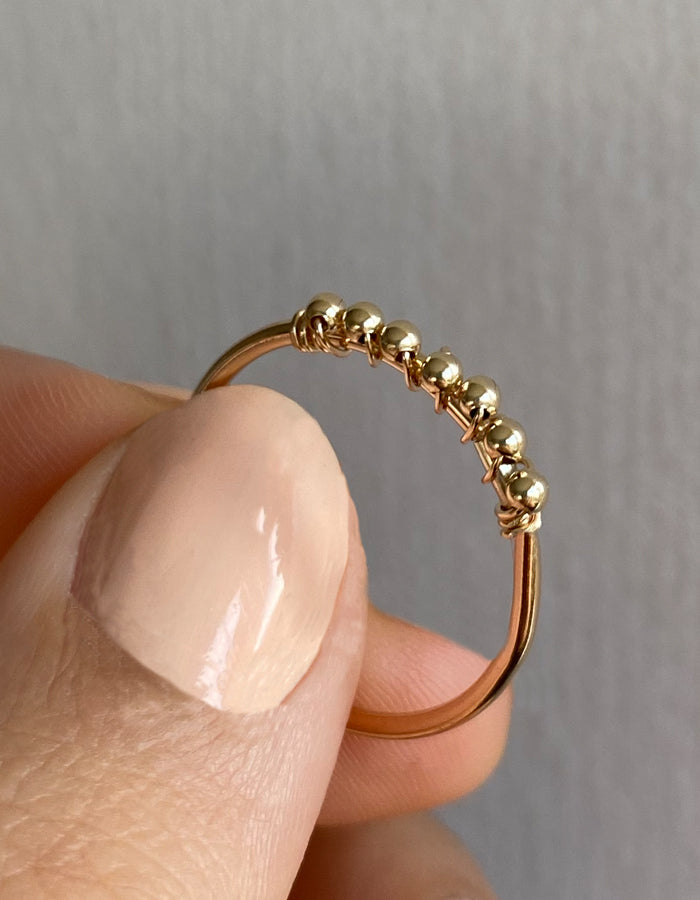 Vacker guldring med pärlor 14k gold filled eller Sterling silver