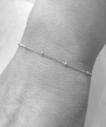 Armband tunn fotlänk kedja med små kulor Sterlingsilver